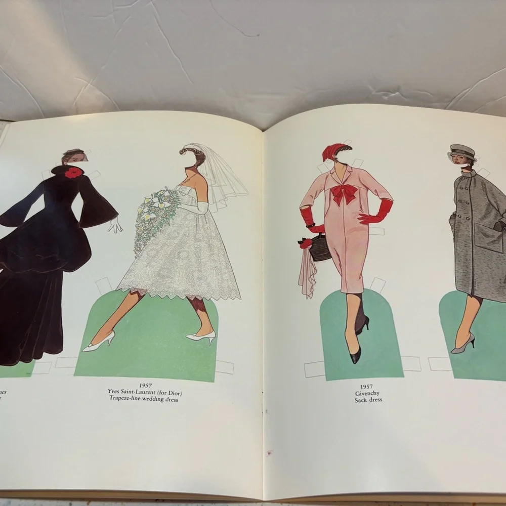Vintage‎ 1985 Great Fashion Designs of the Fifties Paper Dolls Book Tom Tierney